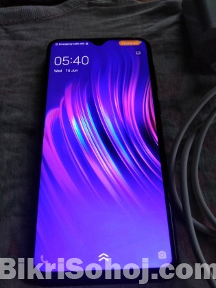 Vivo v11i, 4/128